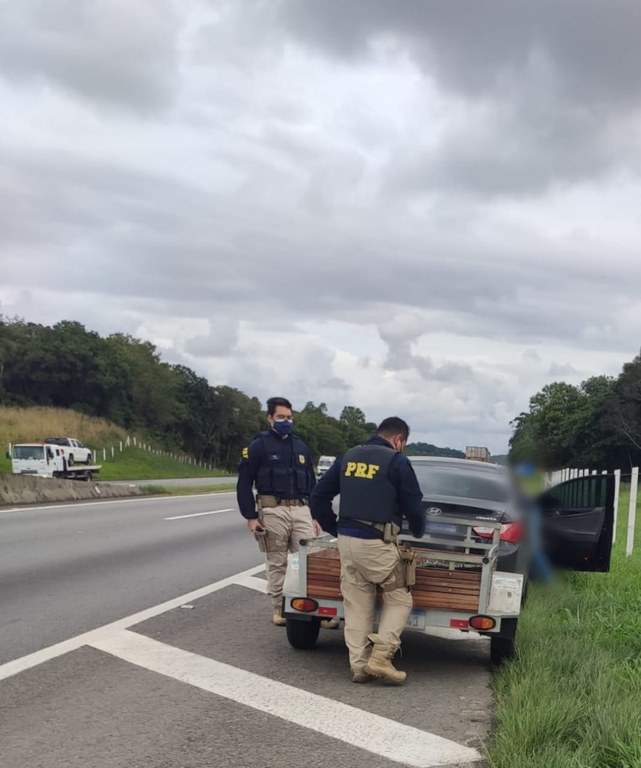 falso policial civil2.jpeg