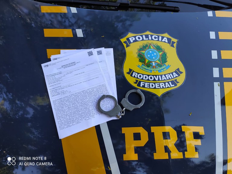 Mandado Lavrinhas.jpeg