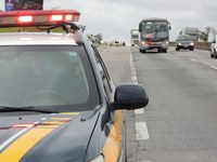 PRF prende homem que conduzia veículo com sinais de identificação alterados