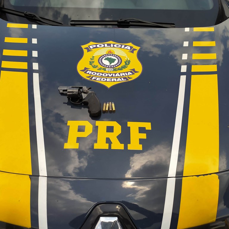 Por ilegal de Arma Arujá 23.01.jpeg