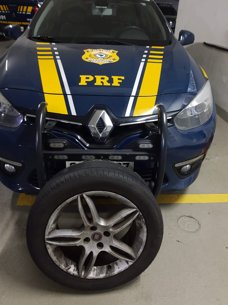 PRF prende ladrão de peças de veículos apreendidos em São José dos Campos