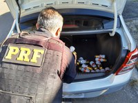 PRF realiza prisão em flagrante por furto de carga de cerveja