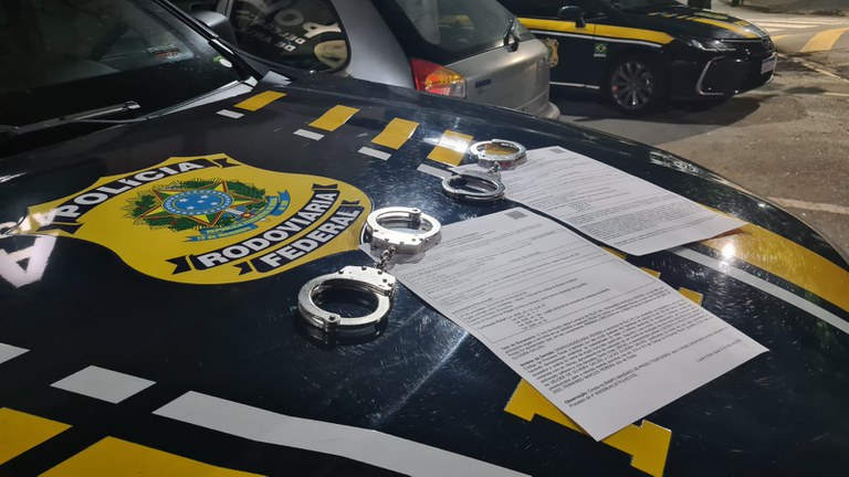 irmãos presos por homicídio