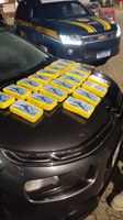 PRF apreende carro clonado recheado com 20 kg de cocaína