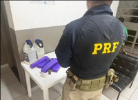 PRF apreende grande quantidade de lança-perfume em Miracatu/SP
