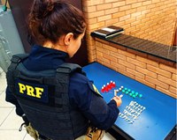PRF apreende adolescente transportando entorpecentes em ônibus interestadual
