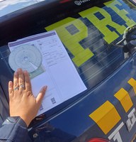 PRF prende indivíduo por uso de documento falso na Dutra