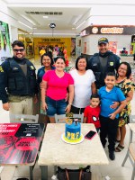 Itabaiana/SE. PRF faz a alegria de criança em festa de aniversário.
