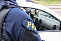 Cristinápolis/SE: PRF flagra inabilitado com maconha