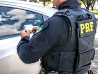 PRF/SE: condutores com a CNH suspensa são flagrados dirigindo durante o final de semana