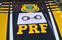 PRF prende foragido da Justiça, em São Cristóvão/SE