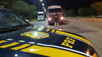 BR-101: PRF flagra em Sergipe mais um caminhoneiro transportando mercadoria sem nota fiscal