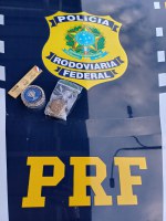 PRF flagra caminhoneiro com maconha em São Cristóvão/SE