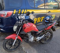 PRF/SE recupera motocicleta poucas horas após roubo