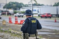 Santa Luzia do Itanhy/SE: PRF flagra motorista dirigindo com CNH suspensa