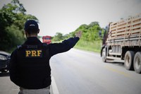 São Cristóvão/SE: PRF recupera semirreboque roubado há quatro dias