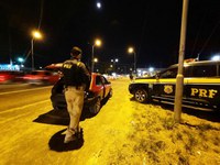 Aracaju/SE: PRF detém homem com mandado de prisão em aberto