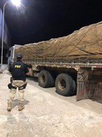 Malhada dos Bois/SE: PRF flagra caminhoneiro dirigindo há quase 30 horas