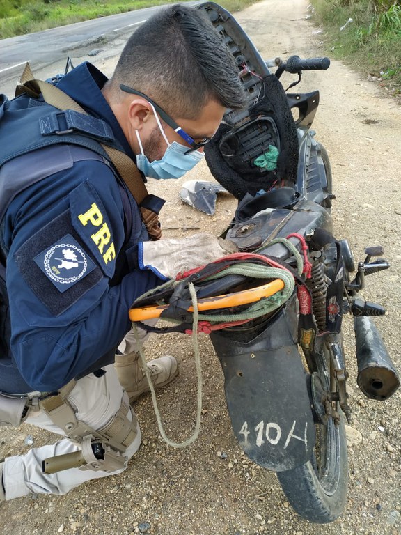 Maruim/SE: PRF recupera veículo na BR-101