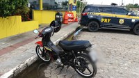 N. Sra. do Socorro/SE: PRF recupera ciclomotor roubado