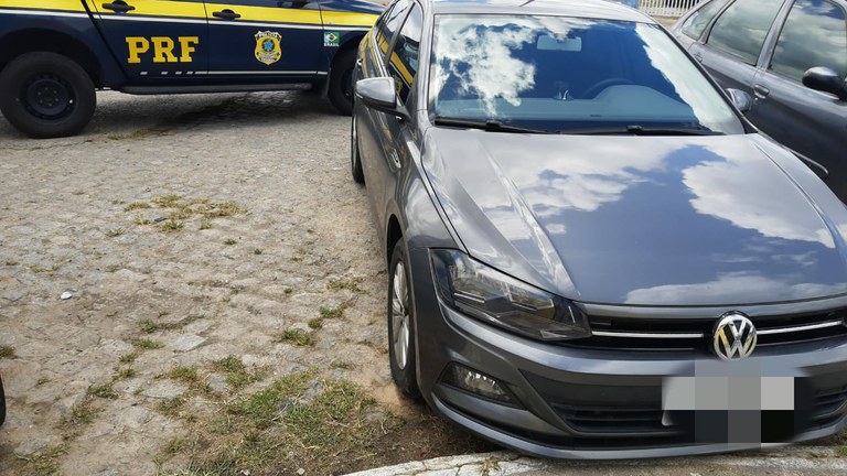 Nossa Senhora do Socorro/SE: PRF recupera carro de passeio com registro de apropriação indébita