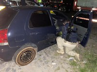 Nossa Sra. do Socorro/SE: PRF recupera na BR-235 carro roubado há 11 anos no Ceará