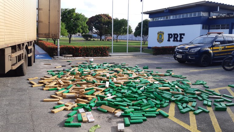 Operação Concórdia: PRF apreende mais de uma tonelada de drogas em Sergipe