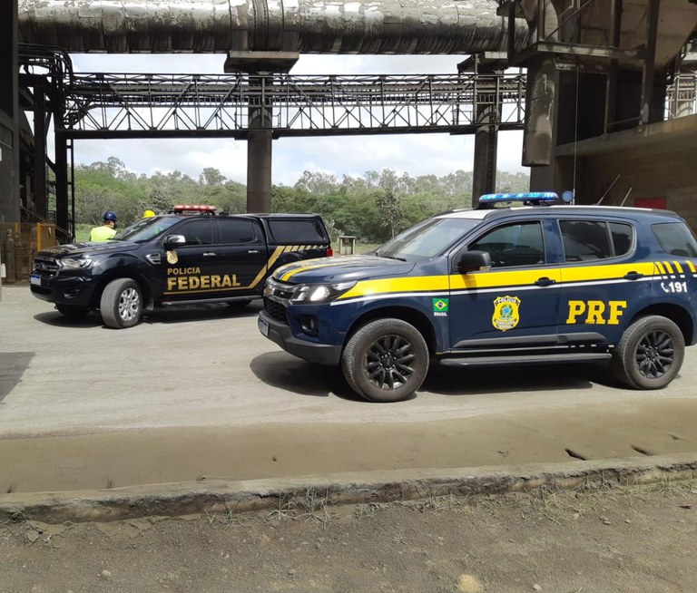 PRF e PF: Ação integrada incinera entorpecentes apreendidos em Sergipe