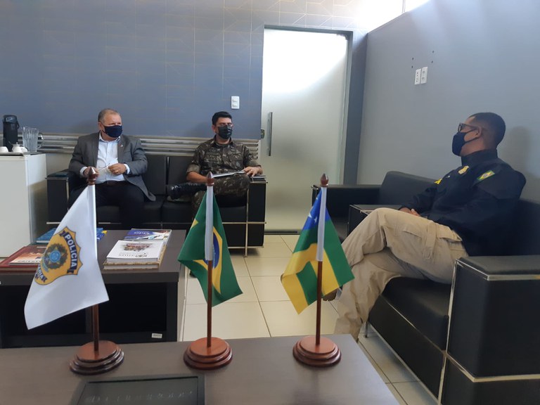 Sergipe: PRF recebe visita institucional do Comandante do 28° Batalhão de Caçadores