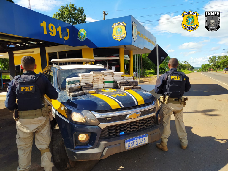 Em ação integrada, PRF apreende 72,6 kg de substância análoga à cocaína no Tocantins