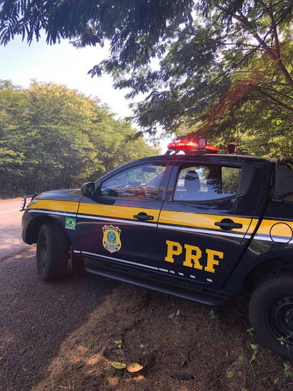PRF apreende semirreboque com sinais identificadores originais suprimidos
