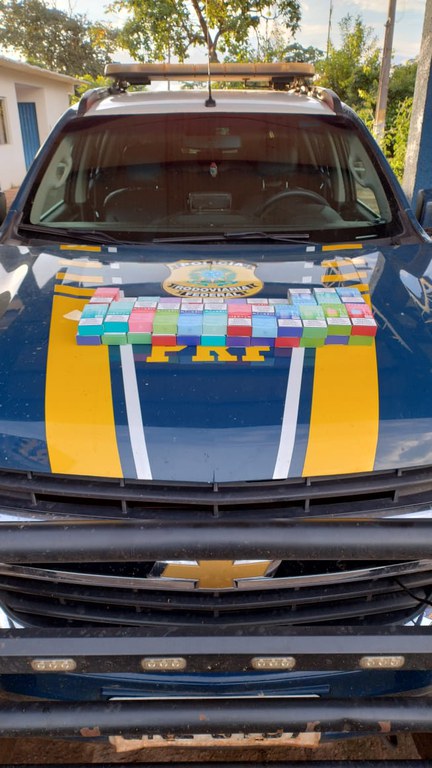 PRF apreende 40 cigarros eletrônicos contrabandeados, em Palmeiras do Tocantins/TO