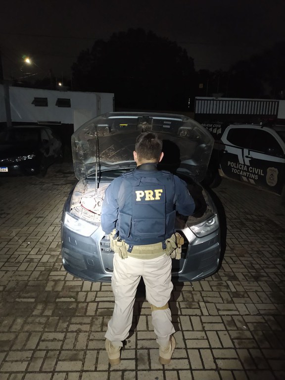 PRF recupera veículo com registro de furto em Araguaína/TO
