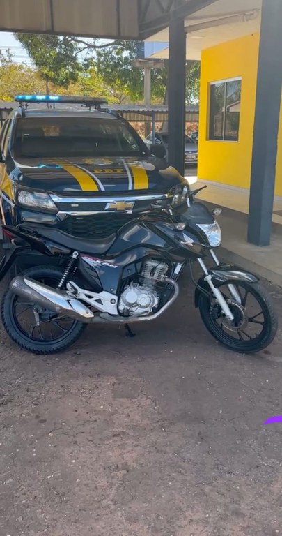 PRF apreende moto com elementos identificadores adulterados em Guaraí/TO