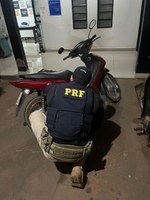 PRF apreende moto com sinais identificadores adulterados em Aguiarnópolis/TO
