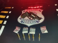 PRF apreende arma e munições em Araguaína/TO