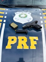 PRF prende homem portando ilegalmente arma de fogo em Araguaína/TO