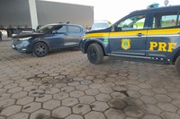 PRF recupera veículo roubado em Cariri do Tocantins/TO