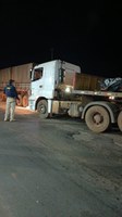 PRF apreende caminhão adulterado em Araguaína/TO