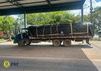 PRF apreende carga com blocos de cerâmica transportados ilegalmente em Guaraí/TO