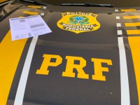 PRF prende 3 motoristas por uso de documento falso no Tocantins