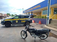 PRF apreende motocicleta adulterada em Araguaína/TO