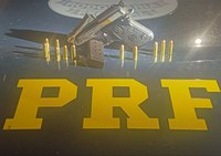 PRF prende homem por porte ilegal de arma de fogo em Araguaína/TO