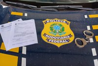 PRF prende homem por uso de documento falso em Palmas