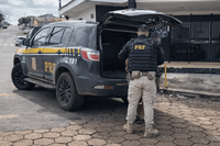 PRF cumpre mandado de prisão por estupro de vulnerável na BR-235, em Tupirama/TO