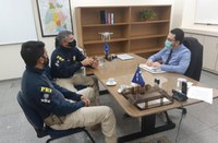 PRF e Receita Federal se reúnem para debater estratégias de combate ao descaminho e contrabando
