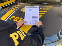 PRF flagra uso de documento falso durante fiscalização na BR-153, em Gurupi