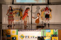 PRF promove manhã de teatro voltado para a educação para o trânsito