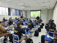 Polícia Rodoviária Federal conclui curso de especialização para 80 agentes policiais