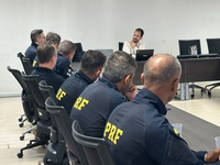 PRF realiza atualização técnica de instrutores da disciplina de Corregedoria e Direito Disciplinar na UniPRF